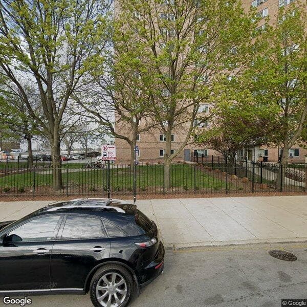 Lake Park Place