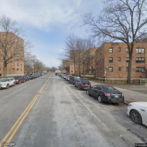 Throggs Neck