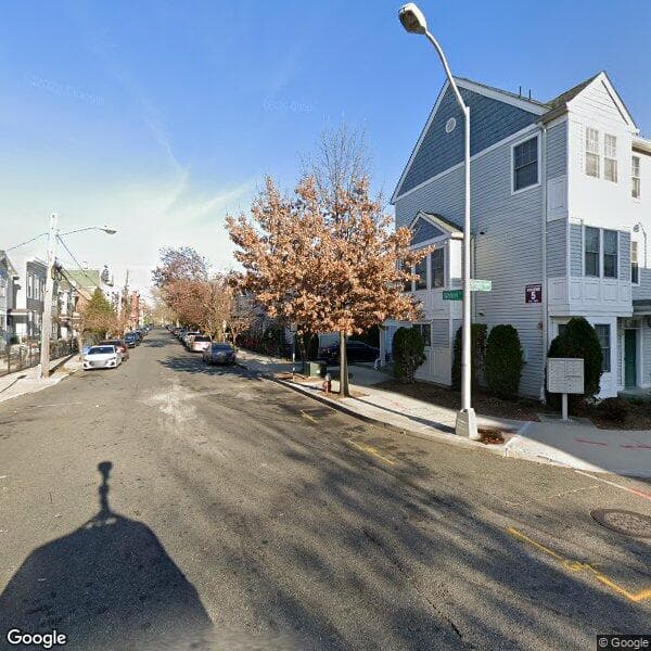 Hudson Grdns