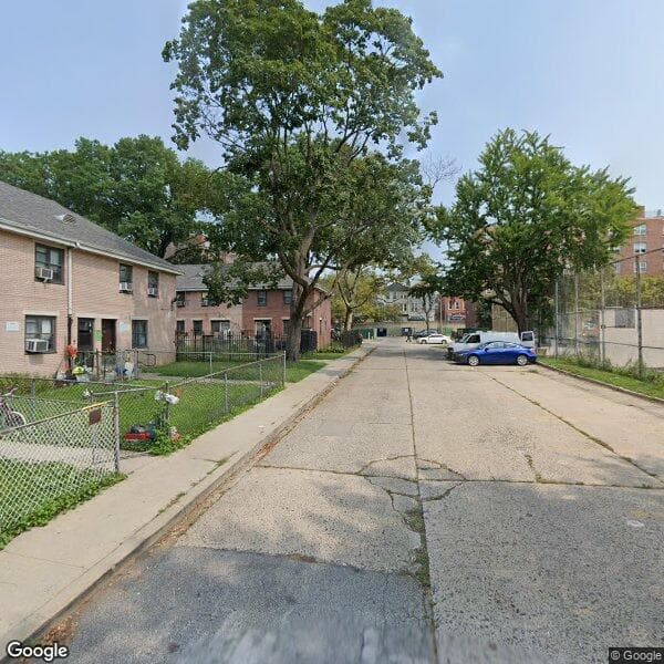 Sack-Wern Houses