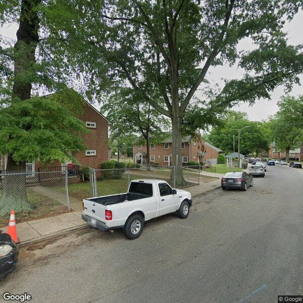 Stoney Glen Apartments
